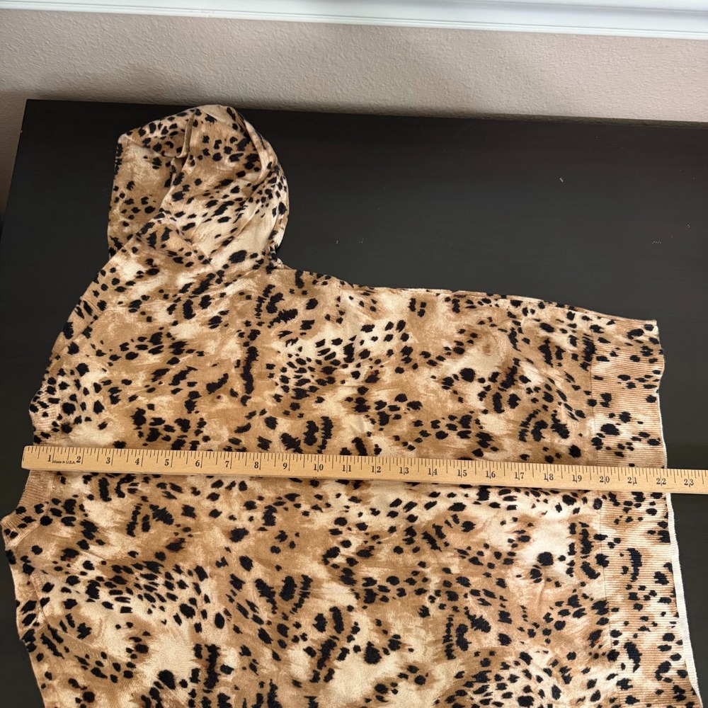 Banana Republic Sweater Women's XS Brown Knit Leopard Print Crew Neck Classic - Picture 7 of 7